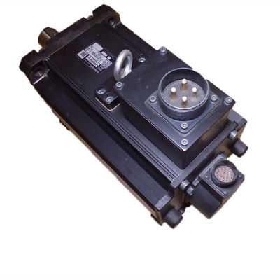 OMRON R88M-G3K020T-S2-Z Motor AC Servomotor 2000 RPM 3kW Absoluto 230VAC