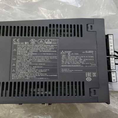 AC220V Industrial Servo Drives 0,75KW MR-J4-100A 50Hz Mitsubishi Servo Amplificador