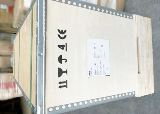 ACS880-01-035A-7 3AUA0000115101 Inversor de frequência montado na parede R5