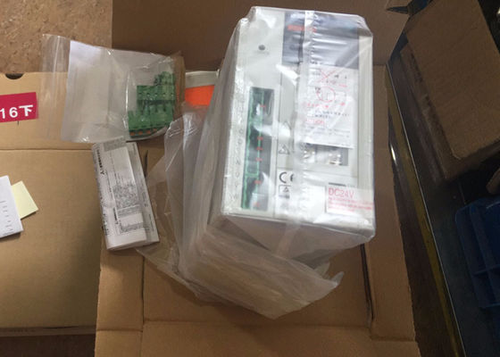 Mitsubishi MR-J2 Série 2kW Servo Amplificadores MR-J2S-200B4 Industrial Motor Drive NOVO