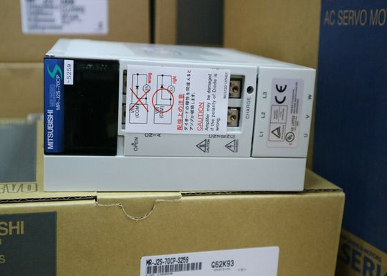 Mitsubishi Motor Driver MR-J2S-70CP-S259 Industrial AC Servo Amplificador 750W Entrada 3.8A