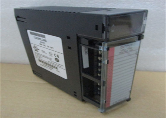GE FANUC IC693MDL340 Módulo de saída discreto 16 canais 85 - 132 VAC