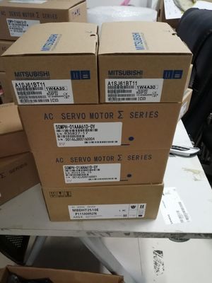 100 Watt 200V Pequenos e Potentes Servomotores Yaskawa SGMPH-01A1A-YR21 Longa Duração de Vida