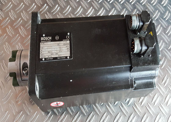 Série AB 1326AB-B720E-M2K7L SERVO MOTOR 6,8 Kilowatts de potência máxima