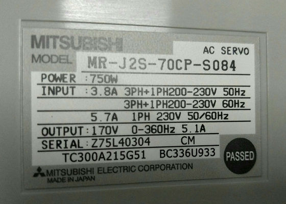 Mitsubishi Industrial Drive MR-J2S-70CP-S084 AC Servo Amplificador 750W Entrada 3.8A 200-230V