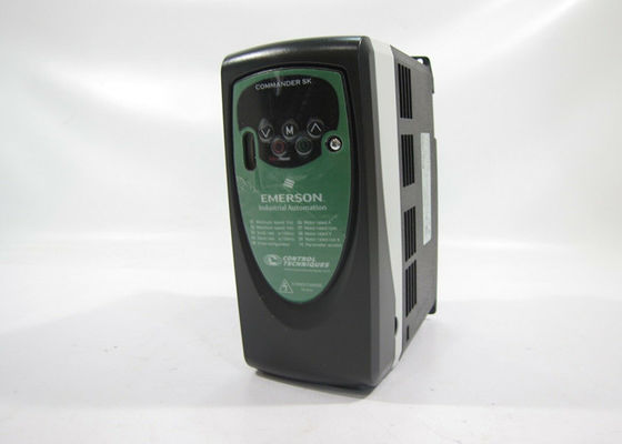 TECNICAS DE CONTROLO Comandante SKB3400110 1.1kW 2.8A 380 - 480VAC Dispositivo de frequência variável