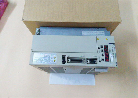 Novo SGDH-30AE Yaskawa Sigma II Servo Amplificador Original 0,5 KW
