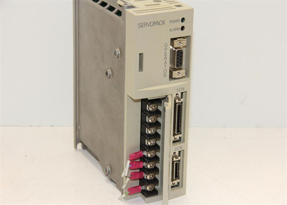Novo Yaskawa SGDA-01AS 230V 100W Servo Amplificador Novo em Original
