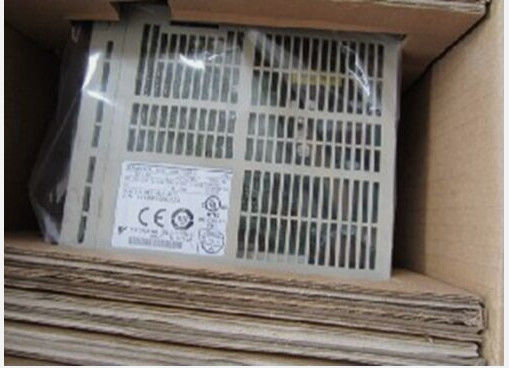 Yaskawa SGDM-10ADA 200-230V 50/60HZ Acionadores AC mono/trifásicos 200V