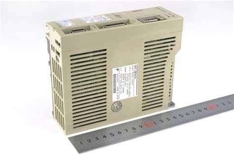 SGD-02AP 200V Yaskawa Brand Servo Drives Original Novo em Caixa 200V