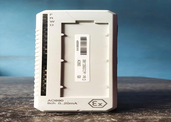 ABB DI810 3BSE008508R1 INTRAÇÃO DIGITAL 24V 16 CH ISOLADA em DOIS GRUPOS DE 8 CANAIS.