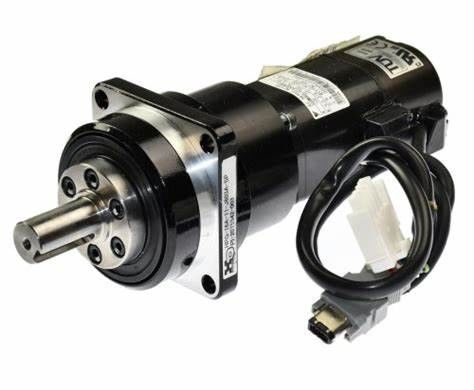 Yaskawa SGMAH-01AAAH161 100W (0,13HP) 13-bit (2048 x 4) Encoder incremental