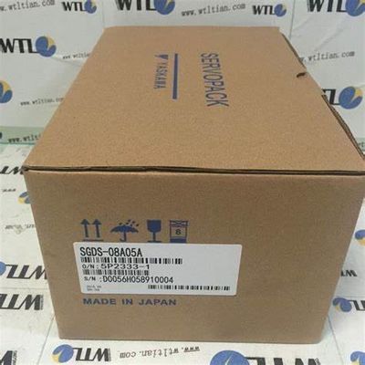Yaskawa SGDS-04A15A Servo Amplificador 1 Fase - 4.7A 200V 400W 0.54HP
