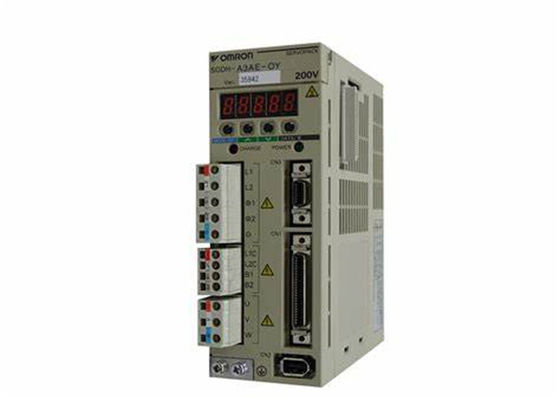 Nova Yaskawa SGDH-A3AE 200-230V AC Servo Drive em caixa original
