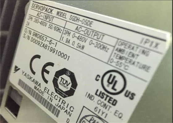 Yaskawa SGDH-05DE Novo Servo Amplificador 400V 0.5kw Novo em Original