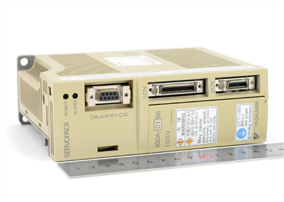 Japão Yaskawa Novo SGDA-01BS Servo Amplificador 115V AC Output