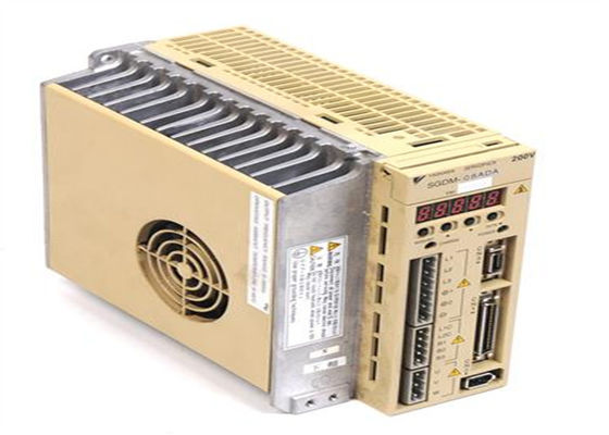 Brand Yaskawa SGDM-08ADA Novo AC Servo Amplificador Na Caixa Original