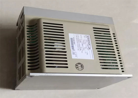 Novíssima Yaskawa SGDL-03BP Servo Drives 3 Fases na caixa original