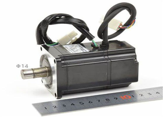 Yaskawa SGM-02B312 Novo Servomotor na caixa original 100V