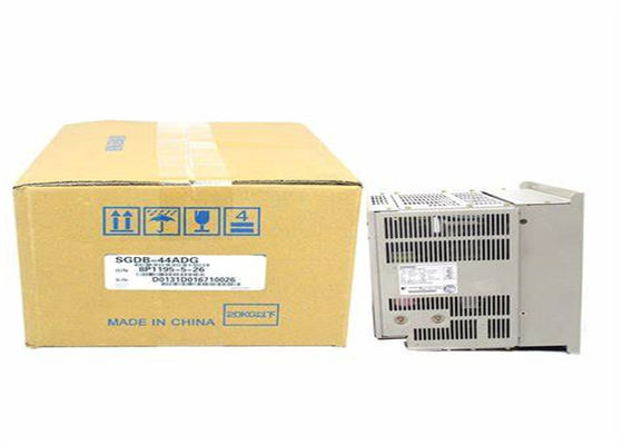 Yaskawa Novo AC Servo Amplificador SGDB-44ADG 230V 3 Fase Na Caixa