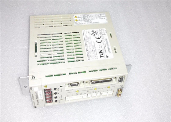 Brand Yaskawa SGDM-02AD-R Novo AC Servo Amplificador Na Caixa Original