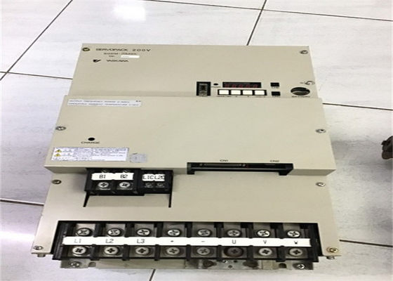 Yaskawa SGDM-1AADA-A AC Servo Drives Novos na caixa original