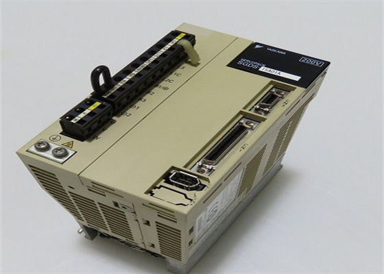 Yaskawa Novo SGDS-15A01A AC Servo Amplificador Na Caixa Original