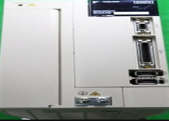 Yaskawa Novo SGDS-30A02A 230V AC Servo Amplificador em Original
