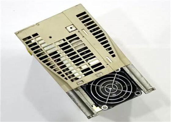 Novo amplificador Yaskawa SGDS-30A05A AC em caixa original
