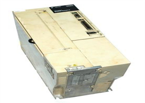 Novíssima Yaskawa SGDS-50A01A 230V AC Servo Amplificador em Original