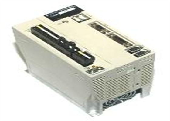 Yaskawa SGDS-50A15A AC Servo Amplificador 200V Voltagem Novo