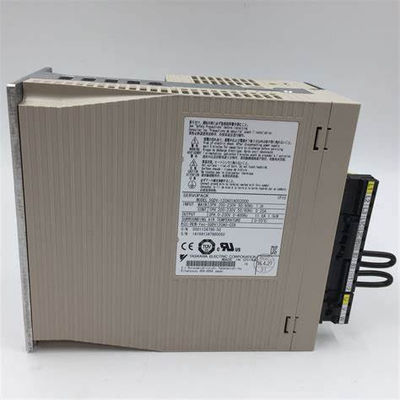 Yaskawa SGDV-120A01A série AC Servo Amplificador 230V Novo