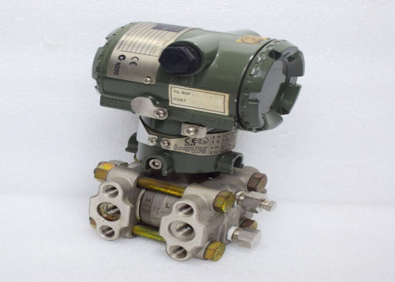 Transmissor de pressão e temperatura Yokogawa EJA110A-ELS4A-92EA/KU2