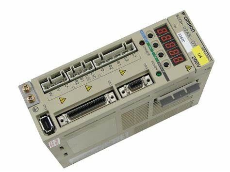 Yaskawa SGDH-50AEY369 S2 AMP 200V 3PH 5 KW 32.8AMP 3FASE 230VAC 50/60HZ Disponível