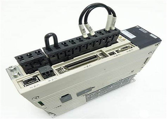 Yaskawa SGDV-1R6A21A 220V AC Servo Amplificador 0.2kw Novo Original