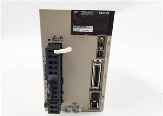 Servo-amplificador Yaskawa Sigma SGDV-7R6A01A Novo e Original