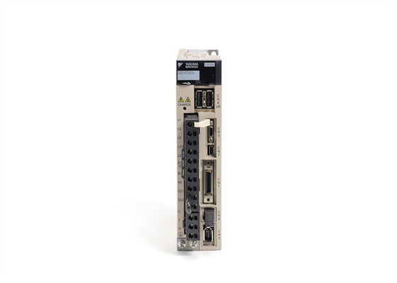 Yasakwa SGDV-R70A11A 200V AC Servo Amplificador Novo Original