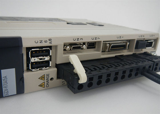 SGDV-R70A15A 200V Yaskawa Novo AC Servo Amplificador Na Caixa Original
