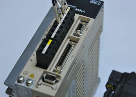 Yaskawa SGDS-60A01A AC Servo Amplificador Novo na Caixa Original
