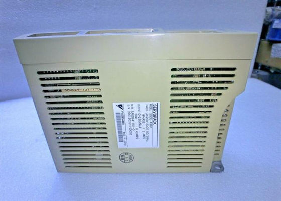 Yaskawa SGDE-A3AP série AC Servo Amplificador Novo Original