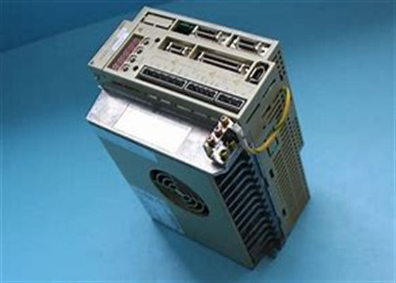 SGDH-05AEY291 Servoamplificador CA de marca Yaskawa Nova caixa original