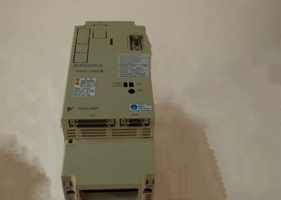 Yaskawa Servo Drives SGDB-03ADM Brand Original Novo em Caixa 0.3kw
