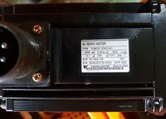 Yaskawa SGMSS-20ACA21 Servo Motor Novo na caixa original 220V