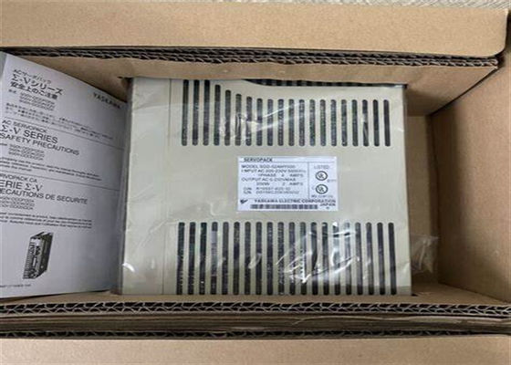 SGD-02AHY500 Yaskawa AC Servo Motor Drives Novo e Original
