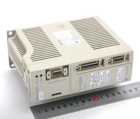 Yaskawa SGDE-08AS 1 Fase 4.4A 200V 750W 1HP Controle de torque de velocidade Servo-condutores AC