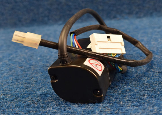 SGM-01A3NT14 Caixa original do servomotor industrial da marca Yasakwa