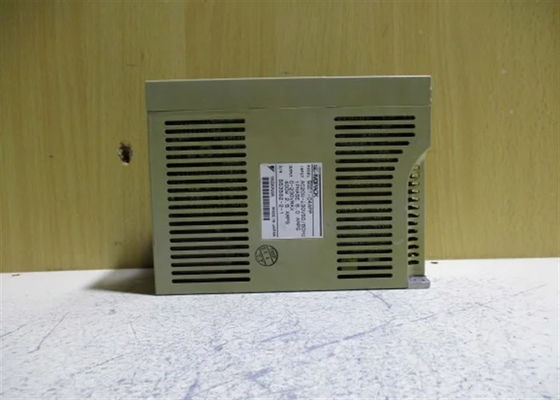 Servo Drives Yaskawa SGDA-04APP 200 Voltagem Novo e Original
