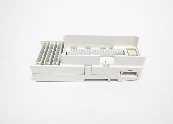 ABB 3BSE036714R1 TU813 Compacto MTU 250V Conectores de arranque comprimidos Módulo terminação