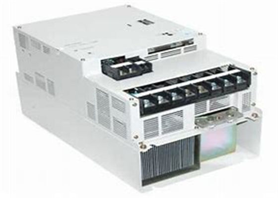SGDB-1EADG Yaskawa Brand Servo Drives Novos em caixa original 200V