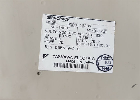 SGDB-1EADG Yaskawa Brand Servo Drives Novos em caixa original 200V